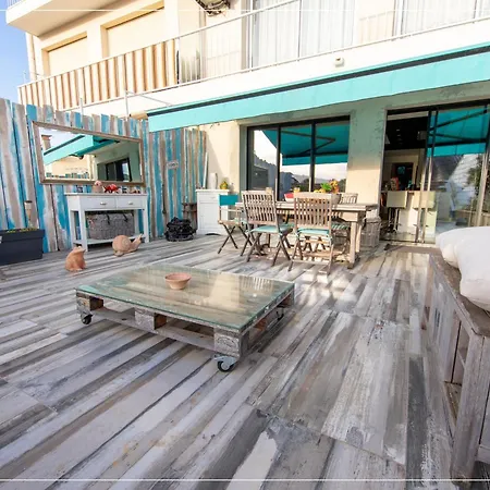 Design Yourhosthelper Apartment