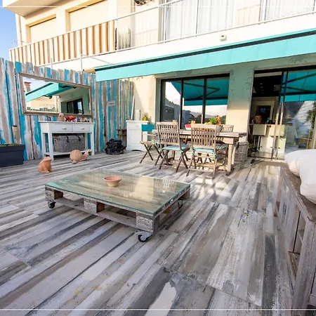 Design Yourhosthelper Apartment
